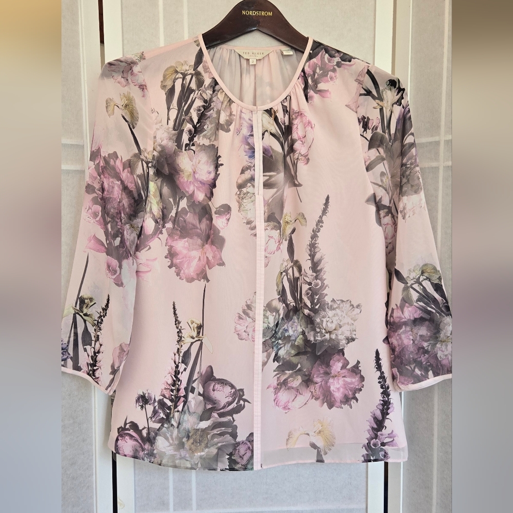 NWOT ! Ted Baker Floral Blouse in Pink and Purple